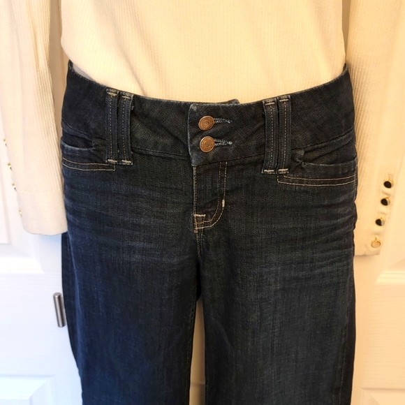 GAP Curvy - Picture 2 of 12